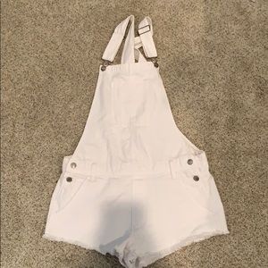 Women’s American Eagle Short Overalls
